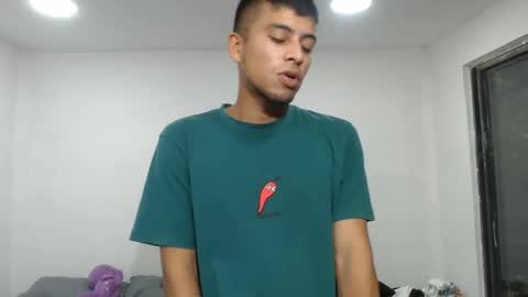 Snapshot of danielitopapii chatting on 02-18-25, 10:58 danielitopapii online show from 02-18-25, 10:58