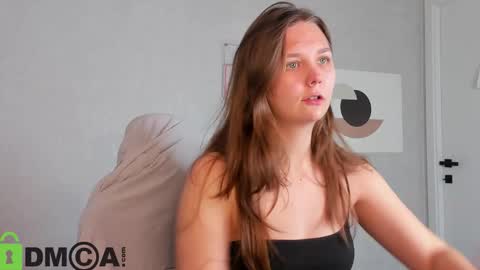 Snapshot of daniella_perry chatting on 11-12-25, 05:41 Daniella online show from 11-12-25, 05:41