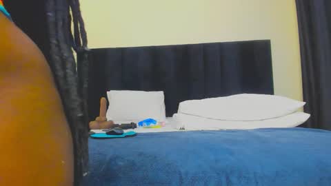 danielle_rock online show from 10-14-25, 10:43