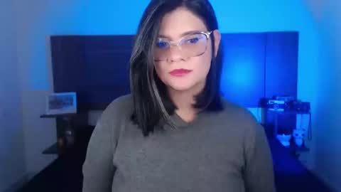 Snapshot of daniellerain chatting on 03-08-25, 04:23 daniellerain online show from 03-08-25, 04:23