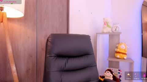 Danielle Rose online show from 10-21-25, 09:59