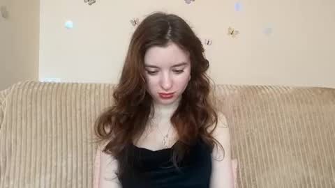 Mia online show from 07-13-26, 07:11