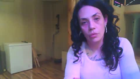 DaniLove online show from 02-15-25, 01:27