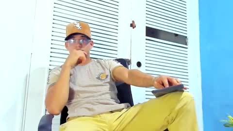 Dani online show from 02-17-25, 03:47