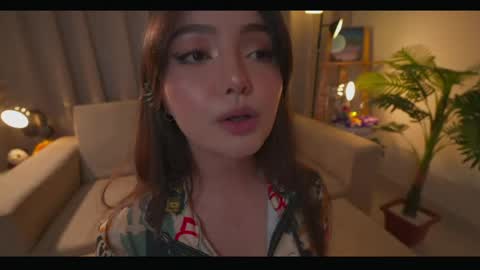 Snapshot of danii_xoxo chatting on 06-04-26, 10:49 online show from 06-04-26, 10:49