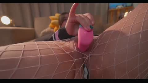 Snapshot of danii_xoxo chatting on 06-10-26, 08:41 online show from 06-10-26, 08:41