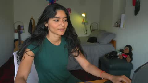 Snapshot of daniisla chatting on 05-24-26, 04:12 danalle .. online show from 05-24-26, 04:12
