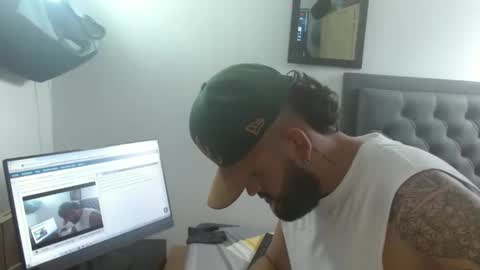 Snapshot of daniloh_xxx chatting on 02-22-26, 05:55 daniloh_xxx online show from 02-22-26, 05:55