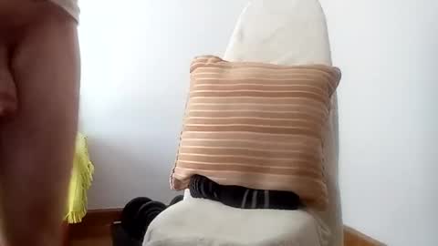 daniroca8 online show from 04-02-26, 02:15