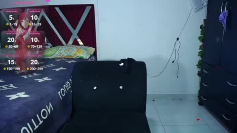 Snapshot of danisabrownn chatting on 03-12-25, 12:57 danisabrownn online show from 03-12-25, 12:57