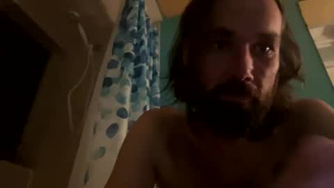 Snapshot of daniszyramaer chatting on 12-24-24, 11:11 ZyRaMaxx online show from 12-24-24, 11:11