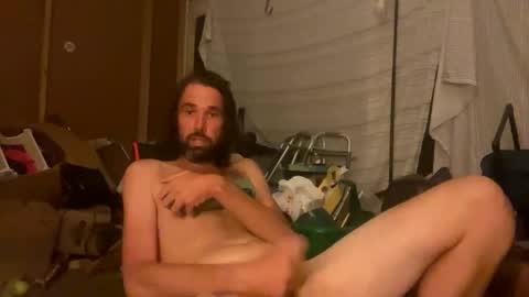 Snapshot of daniszyramaer chatting on 02-23-25, 12:41 ZyRaMaxx online show from 02-23-25, 12:41