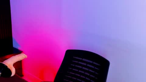 Snapshot of daniwhatson chatting on 09-26-25, 03:43 Dani whatson online show from 09-26-25, 03:43