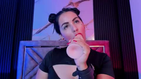 Snapshot of daniwhatson chatting on 10-07-25, 03:47 Dani whatson online show from 10-07-25, 03:47