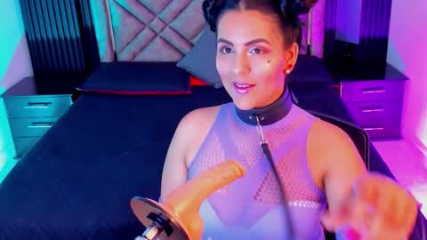 Dani whatson online show from 10-10-25, 12:31