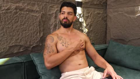 Dann saenz online show from 03-11-25, 01:45