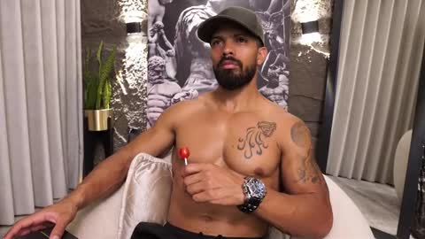 Dann saenz online show from 03-25-26, 01:06