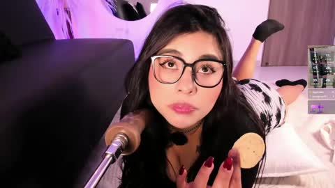 danna_adams1 online show from 04-24-26, 08:55