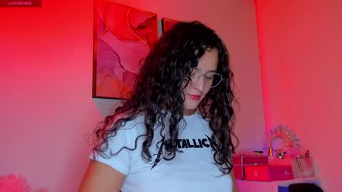 Danna Lovs online show from 01-02-25, 02:35