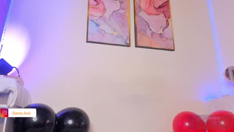 Danna Lovs online show from 02-14-25, 01:08