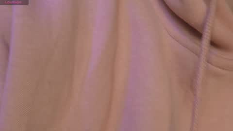 Danna Lovs online show from 03-08-25, 01:36