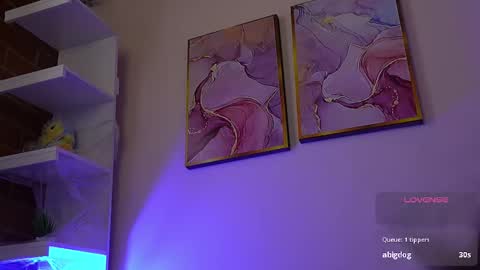 Danna Lovs online show from 03-12-25, 06:22