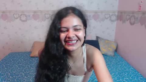 Snapshot of danna_luz1 chatting on 02-23-26, 11:51 Luz online show from 02-23-26, 11:51