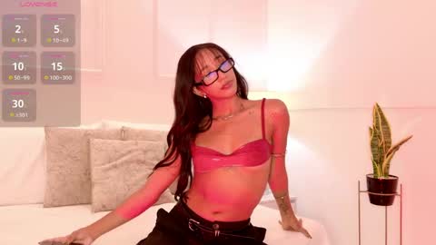Snapshot of danna_palmeth chatting on 05-15-26, 10:28 danna_palmeth online show from 05-15-26, 10:28