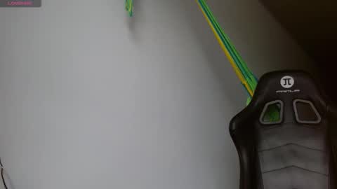 Snapshot of danna_peterson chatting on 10-22-25, 08:52 Danna online show from 10-22-25, 08:52