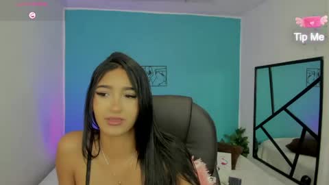 Snapshot of danna_said chatting on 05-20-26, 12:33 Danna online show from 05-20-26, 12:33