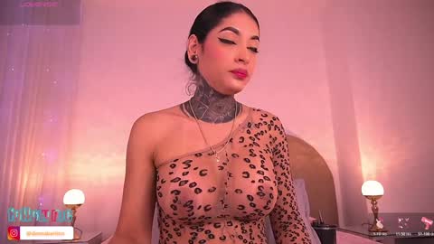 Snapshot of dannaberlin chatting on 11-24-25, 07:24 Danna Berlin online show from 11-24-25, 07:24