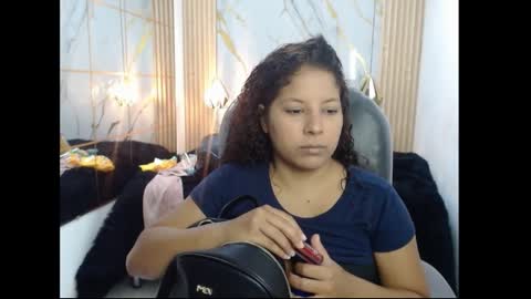 danna online show from 09-25-25, 01:37