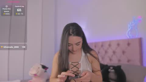 danna  online show from 12-18-25, 10:27