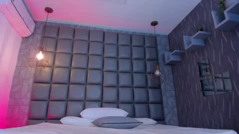 Snapshot of dannavelvet chatting on 01-08-26, 12:40 Danna online show from 01-08-26, 12:40