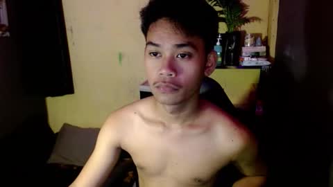 Snapshot of danner_fuckerxx chatting on 04-24-26, 10:39 DANNER online show from 04-24-26, 10:39