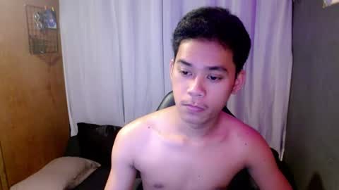 Snapshot of danner_fuckerxx chatting on 07-18-26, 12:42 DANNER online show from 07-18-26, 12:42