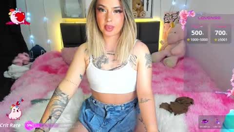 dannia_13 online show from 12-22-25, 04:26