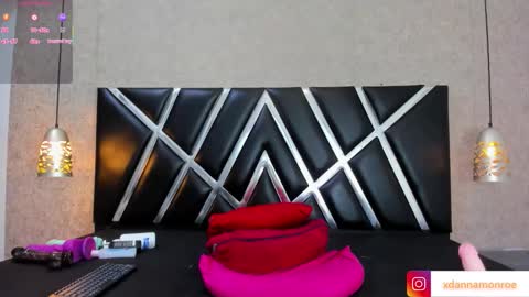 Snapshot of danniamonroee chatting on 12-15-25, 04:50 Danna Monroe online show from 12-15-25, 04:50