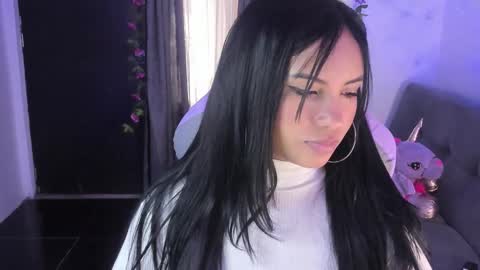     online show from 11-21-25, 01:43