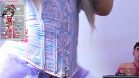 Snapshot of danniigrovers chatting on 01-08-25, 02:03 Danni Sebastian online show from 01-08-25, 02:03