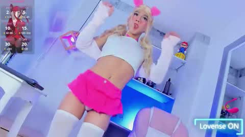 Snapshot of danniigrovers chatting on 10-01-25, 12:44 Danni Sebastian online show from 10-01-25, 12:44