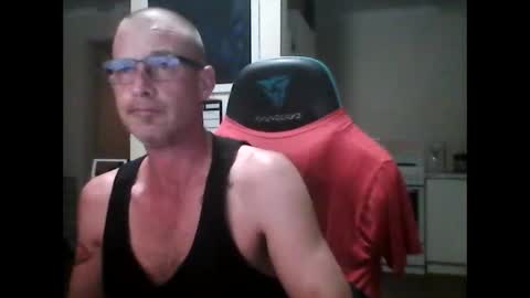 dannozdirekt online show from 10-30-25, 02:29