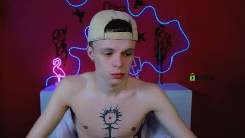 danny_dark1 online show from 04-10-26, 11:37