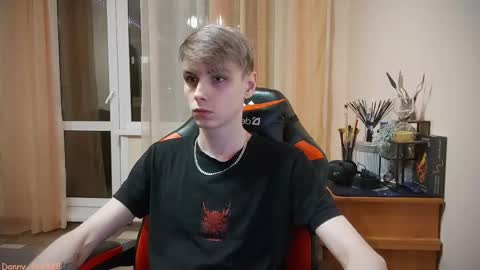 Daniel online show from 03-10-25, 01:10