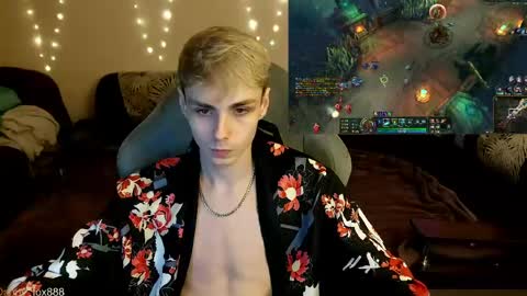 Snapshot of danny_fox888 chatting on 05-21-26, 03:41 Daniel online show from 05-21-26, 03:41