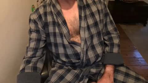 Snapshot of dannybuoy2 chatting on 12-21-24, 08:28 dannybuoy2 online show from 12-21-24, 08:28