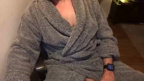 Snapshot of dannybuoy2 chatting on 12-21-25, 07:15 dannybuoy2 online show from 12-21-25, 07:15