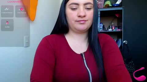 Snapshot of dannyroussette chatting on 01-18-25, 04:31 Follow me Control lovense free D online show from 01-18-25, 04:31