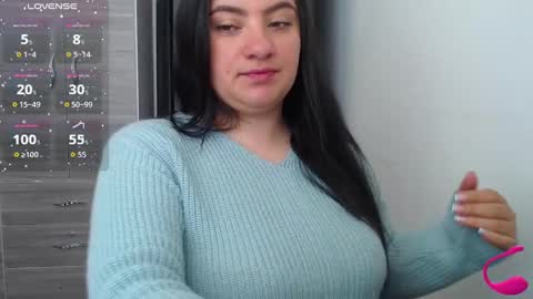 Snapshot of dannyroussette chatting on 10-17-25, 02:52 Follow me Control lovense free D online show from 10-17-25, 02:52