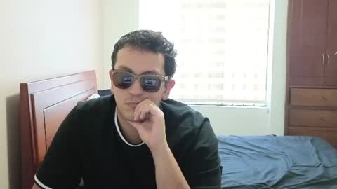 Snapshot of danruiz33 chatting on 07-03-26, 08:48 Dan online show from 07-03-26, 08:48
